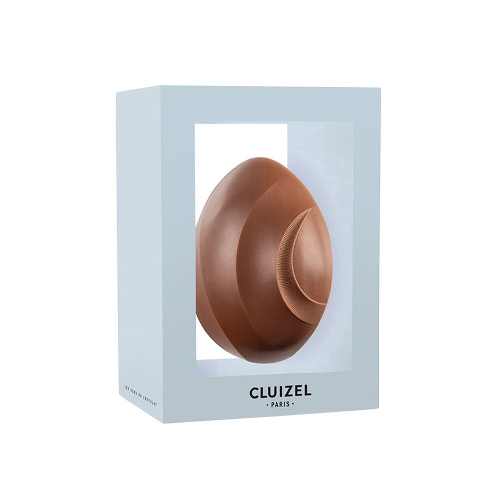  - Cluizel Milk Chocolate Egg 45% Signature 210g (1)